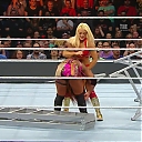 WWE_Money_In_The_Bank_2019_PPV_720p_WEB_h264-HEEL_mp40325.jpg
