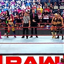 WWE_RAW_2019_08_05_720p_HDTV_x264-Star_mkv2612.jpg