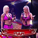 WWE_RAW_21st_Dec_2020_720p_WEBRip_h264-TJ_mp40447.jpg