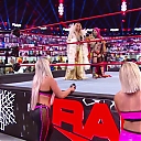 WWE_RAW_21st_Dec_2020_720p_WEBRip_h264-TJ_mp40484.jpg