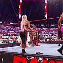 WWE_RAW_21st_Dec_2020_720p_WEBRip_h264-TJ_mp40486.jpg