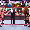 WWE_RAW_21st_Dec_2020_720p_WEBRip_h264-TJ_mp40517.jpg