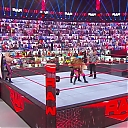 WWE_RAW_21st_Dec_2020_720p_WEBRip_h264-TJ_mp40841.jpg