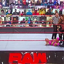 WWE_RAW_21st_Dec_2020_720p_WEBRip_h264-TJ_mp40920.jpg