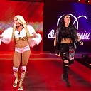 WWE_SmackDown_2019_09_24_720p_WEB_h264-HEEL_mp41862.jpg