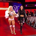 WWE_SmackDown_2019_09_24_720p_WEB_h264-HEEL_mp41864.jpg