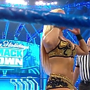 WWE_SmackDown_2019_12_27_720p_WEB_h264-HEEL_mp41177.jpg