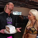 WWE_SmackDown_2019_12_27_720p_WEB_h264-HEEL_mp42256.jpg