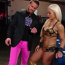 WWE_SmackDown_2019_12_27_720p_WEB_h264-HEEL_mp42292.jpg