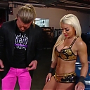 WWE_SmackDown_2019_12_27_720p_WEB_h264-HEEL_mp42301.jpg