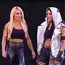 WWE_SmackDown_Live_2019_06_11_720p_HDTV_x264-NWCHD_mp40441.jpg