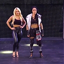 WWE_SmackDown_Live_2019_06_11_720p_HDTV_x264-NWCHD_mp40451.jpg