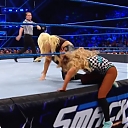WWE_SmackDown_Live_2019_06_11_720p_HDTV_x264-NWCHD_mp40640.jpg