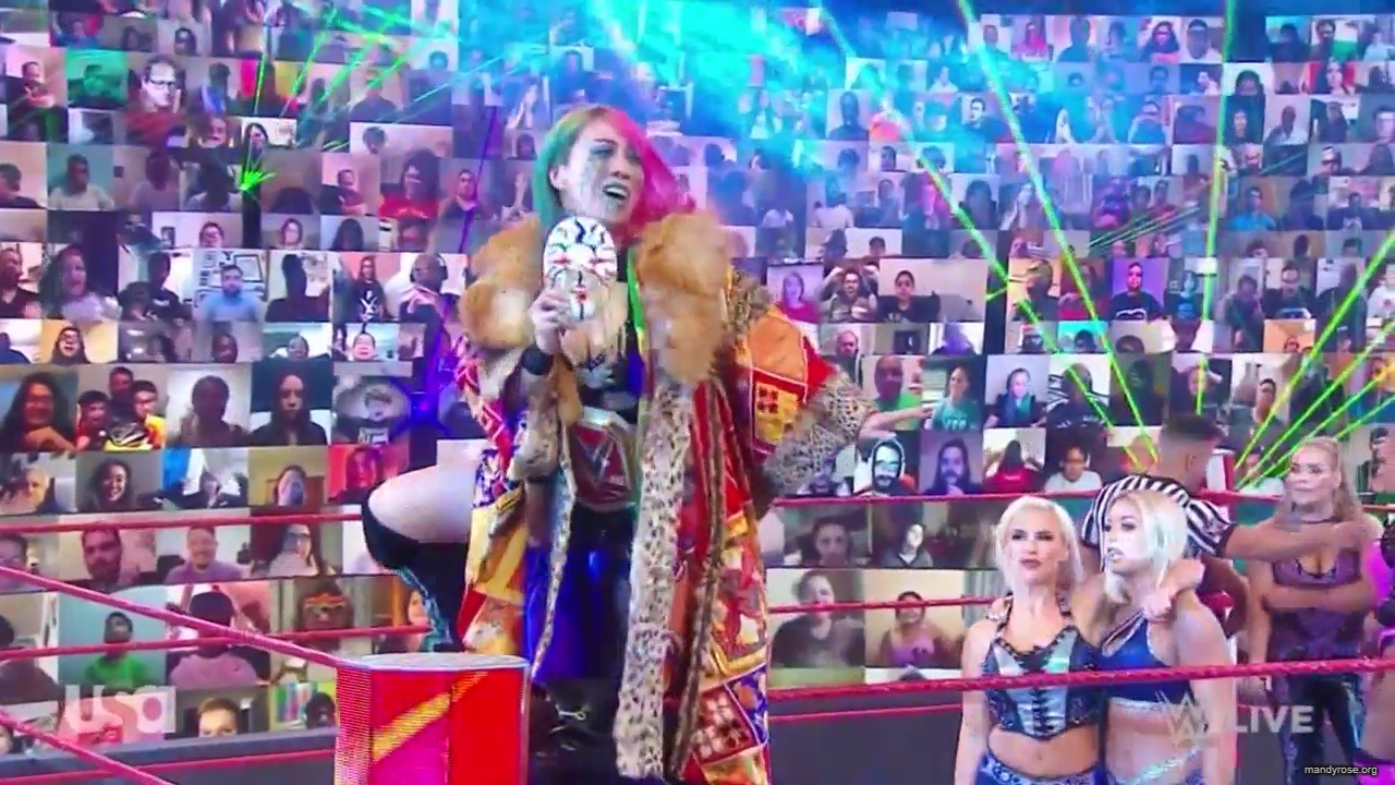 WWE_Monday_Night_Raw_2020_10_05_720p_HDTV_x264-NWCHD_mp40104.jpg