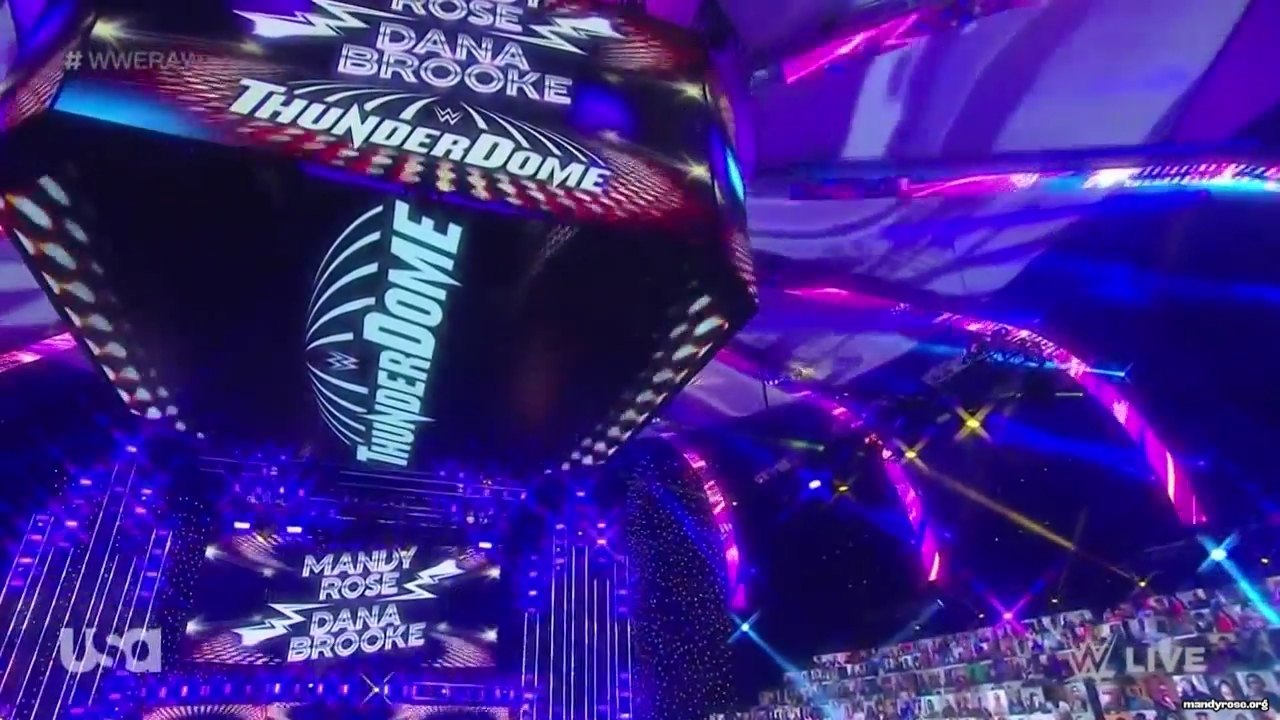 WWE_Monday_Night_Raw_2021_02_01_720p_HDTV_x264-NWCHD_mp40020.jpg