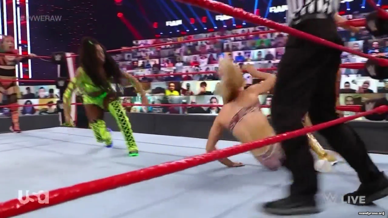 WWE_Monday_Night_Raw_2021_02_01_720p_HDTV_x264-NWCHD_mp40182.jpg