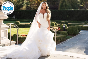 Mandy Sacs Fansite – Your best online fan resource on the net for Mandy